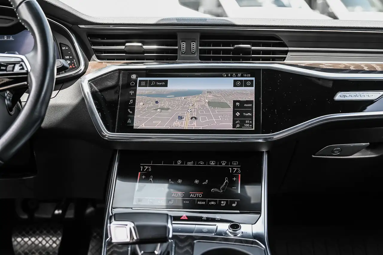 Audi A6 снимка Audi A6