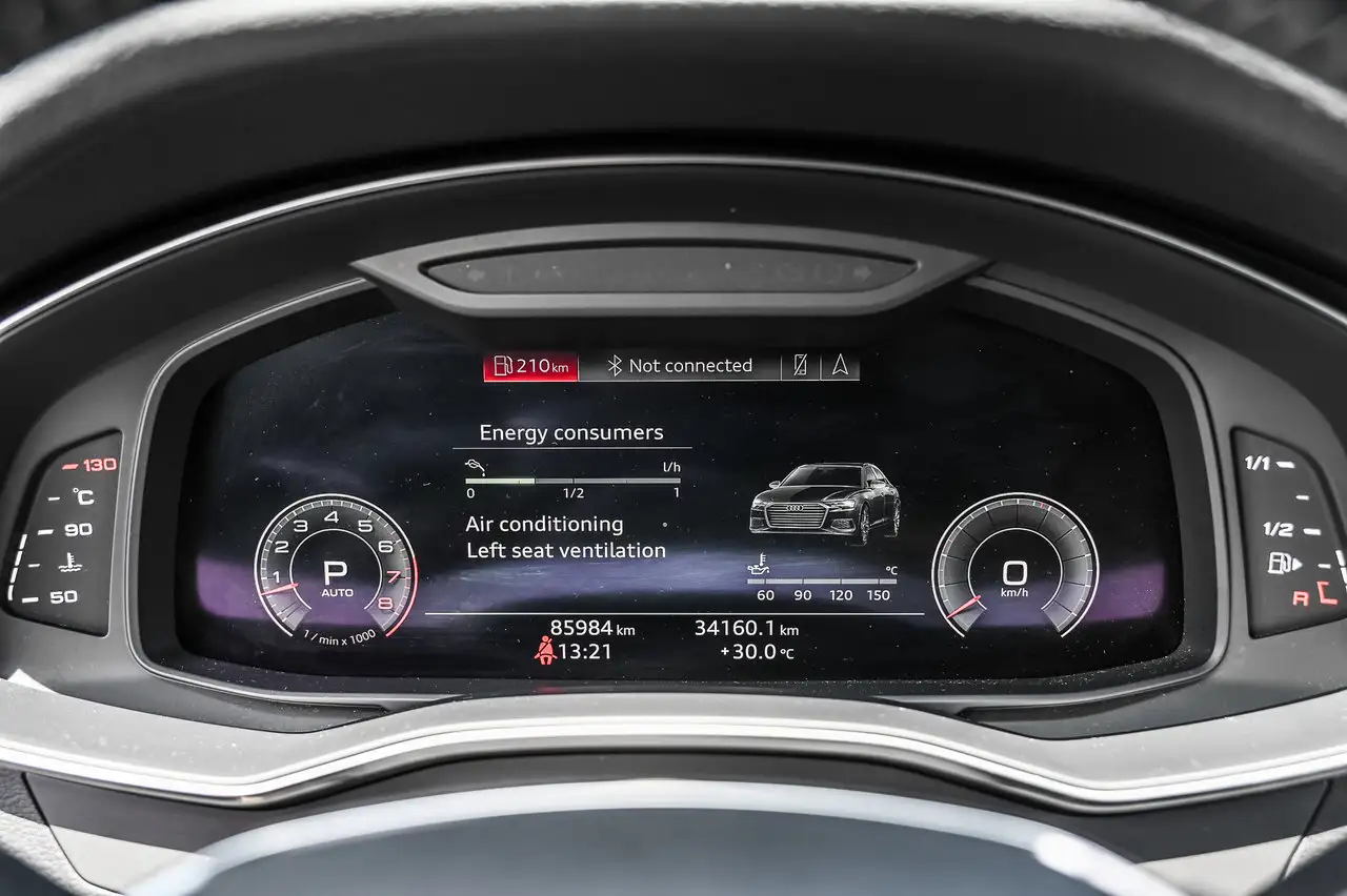 Audi A6 снимка Audi A6