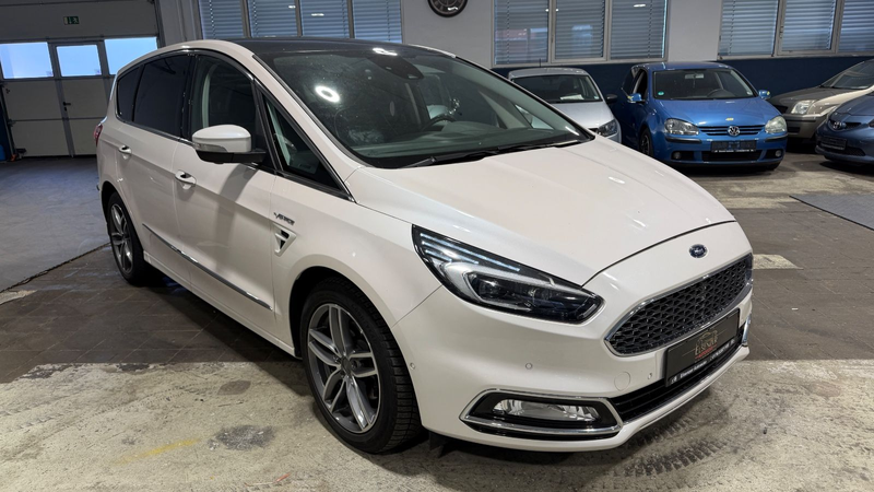 Ford S-Max S-MAX Vignale Panorama 7Sitze Voll Ausstattung — photo 8
