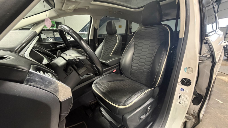 Ford S-Max S-MAX Vignale Panorama 7Sitze Voll Ausstattung — photo 10
