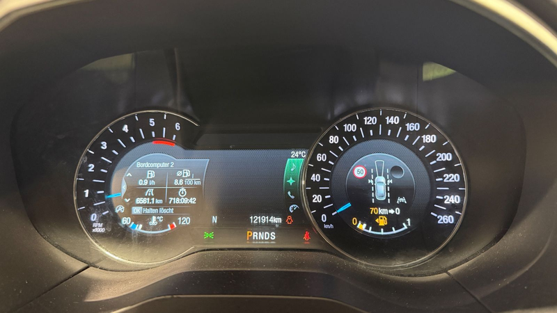 Ford S-Max S-MAX Vignale Panorama 7Sitze Voll Ausstattung — photo 13