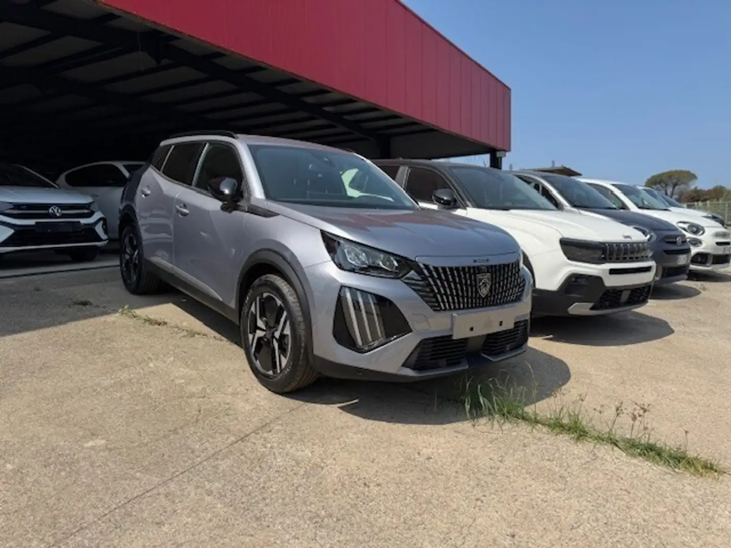 Peugeot 2008 PureTech 100 S&S Allure Gris - 1