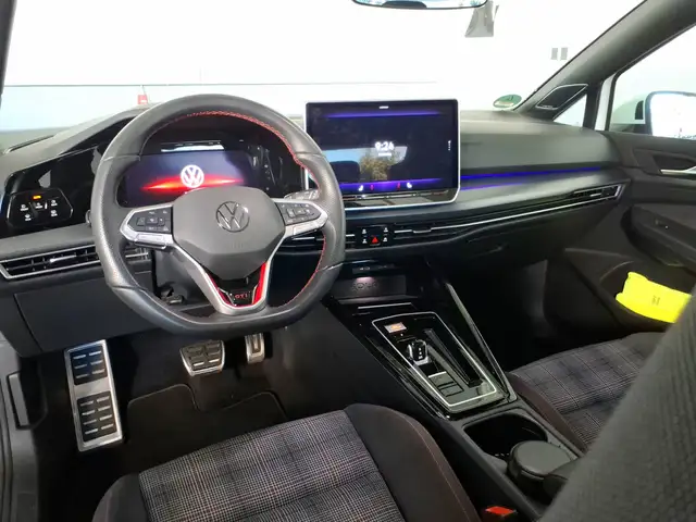 Volkswagen Golf view 8
