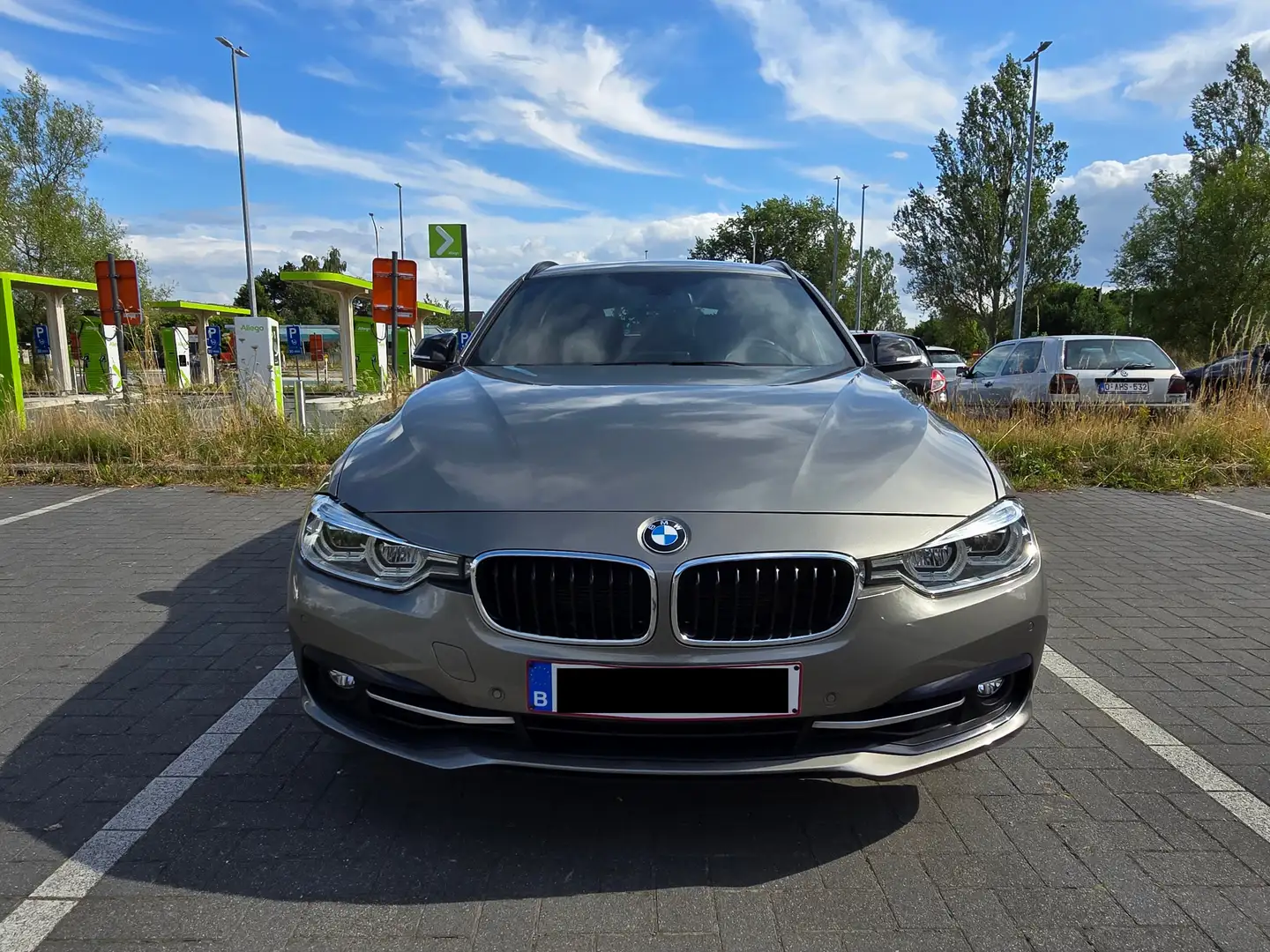 BMW 318 318i Touring Aut. Sport Line Beige - 2