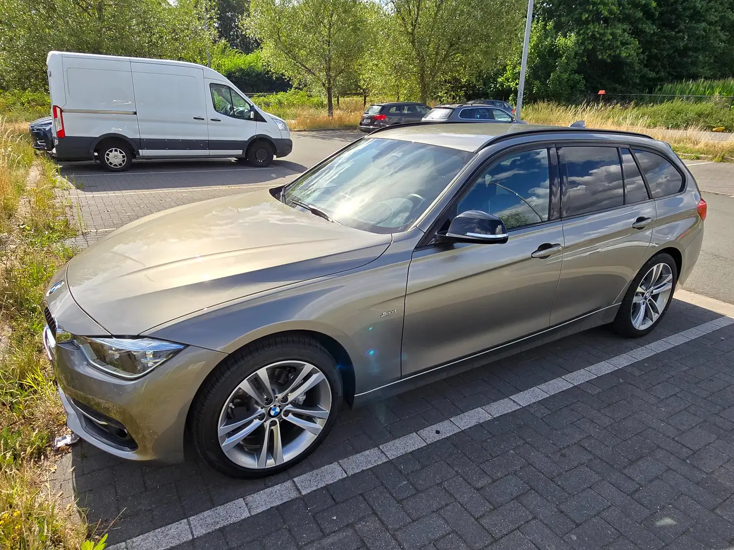 BMW 318 318i Touring Aut. Sport Line Beige - 1