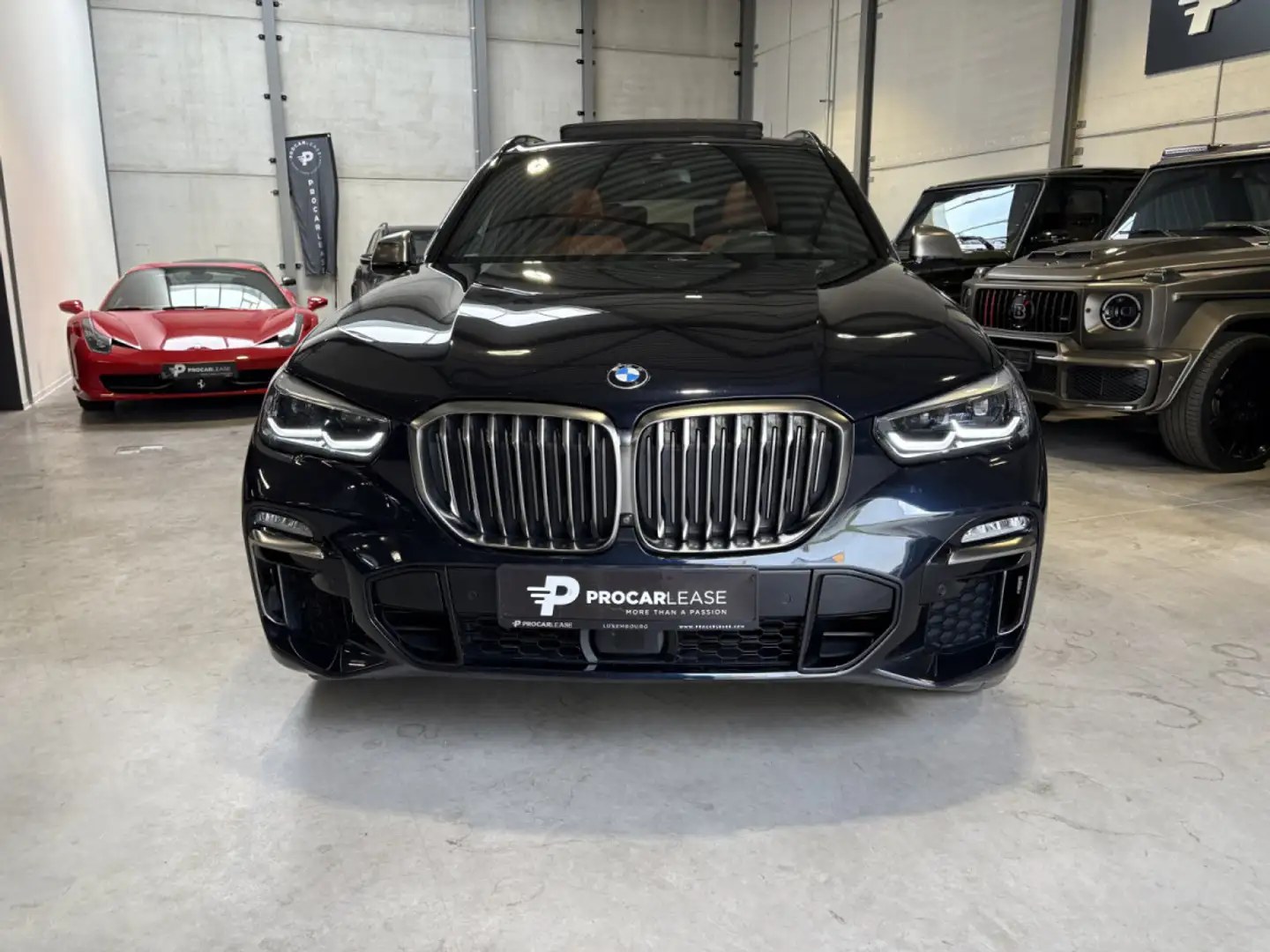 BMW X5 M 50 7-SITZE /PANO/ AHK/LUFT/22/Harman-Kardon/360°/V Noir - 2