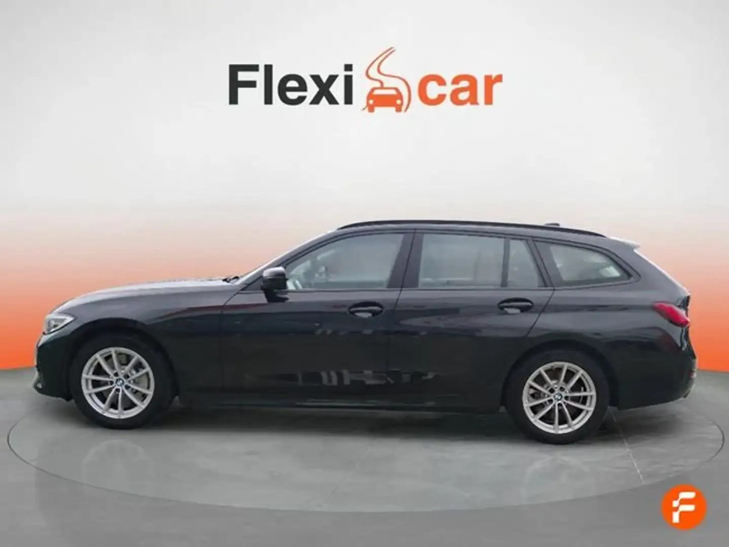 BMW 330 330e xDrive Touring Negro - 2