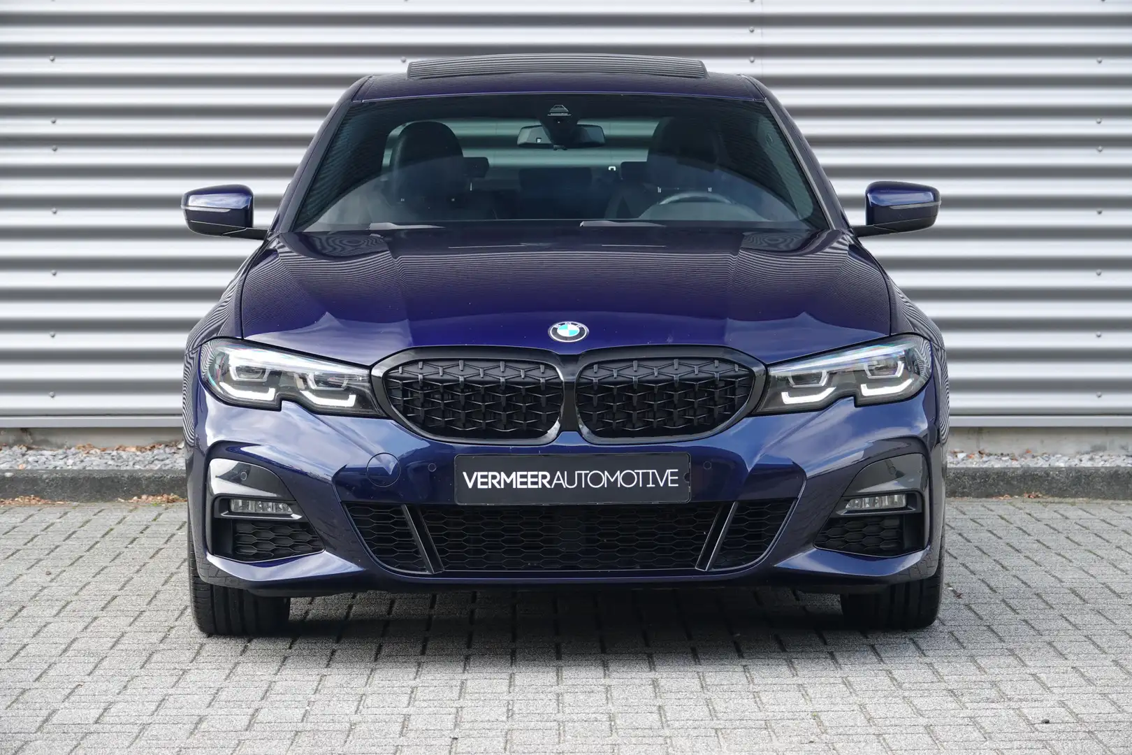 BMW 318 3-serie 318i Business Edition M-Sport | Schuifdak Bleu - 2