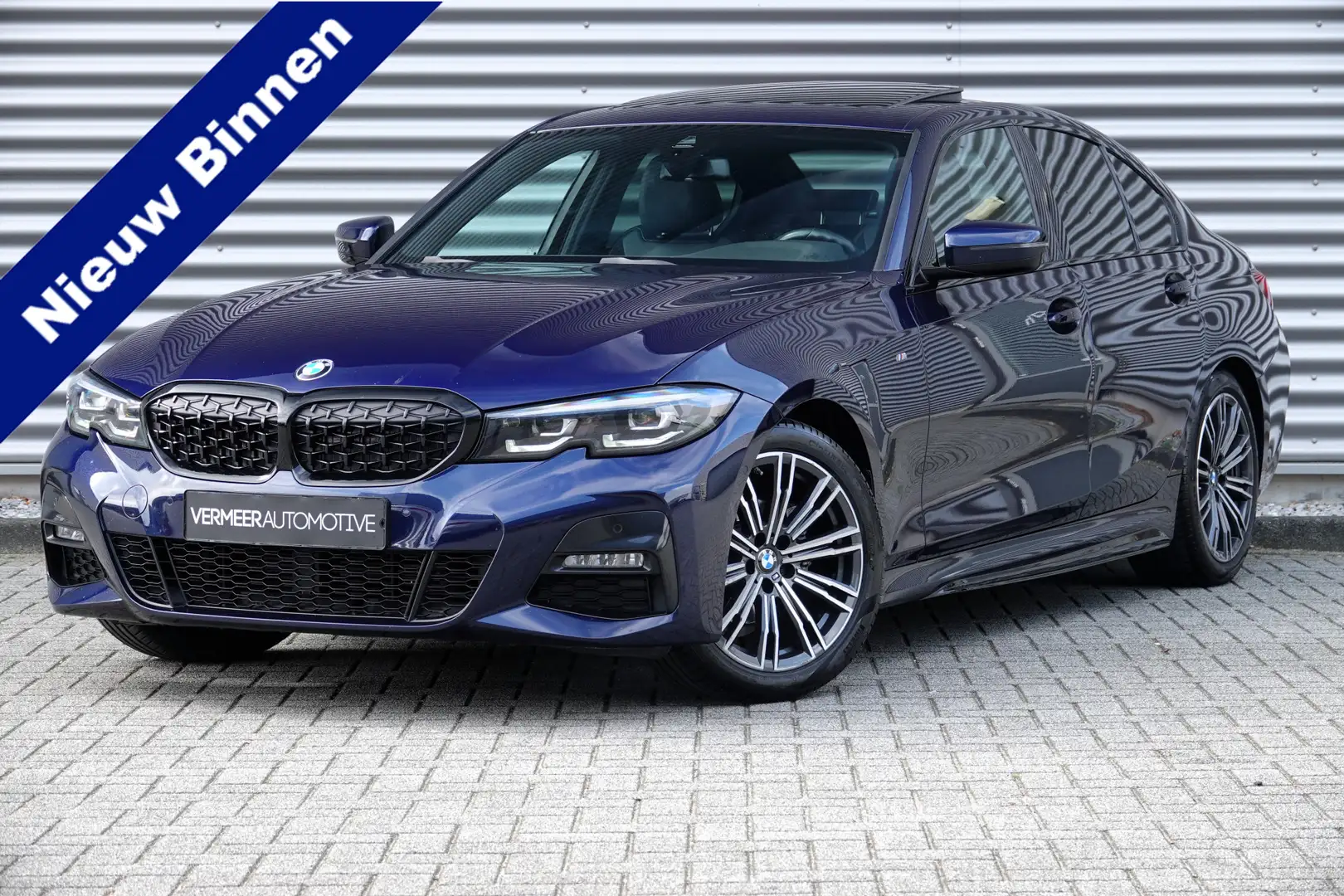 BMW 318 3-serie 318i Business Edition M-Sport | Schuifdak Bleu - 1