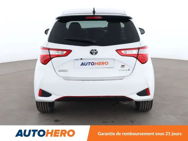 Toyota Yaris view 5