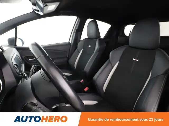Toyota Yaris view 10