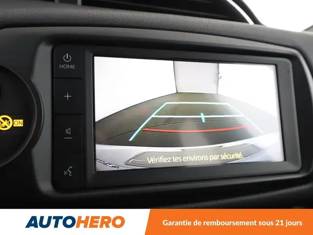 Toyota Yaris view 22