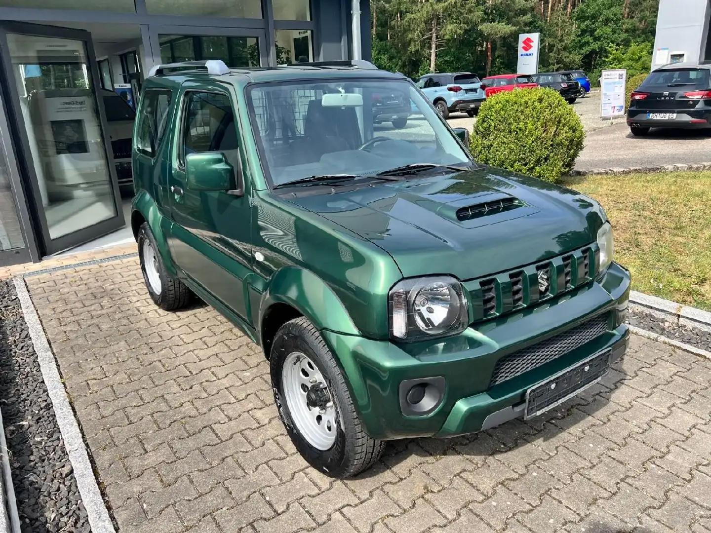 Suzuki Jimny Comfort Lim. Vert - 2