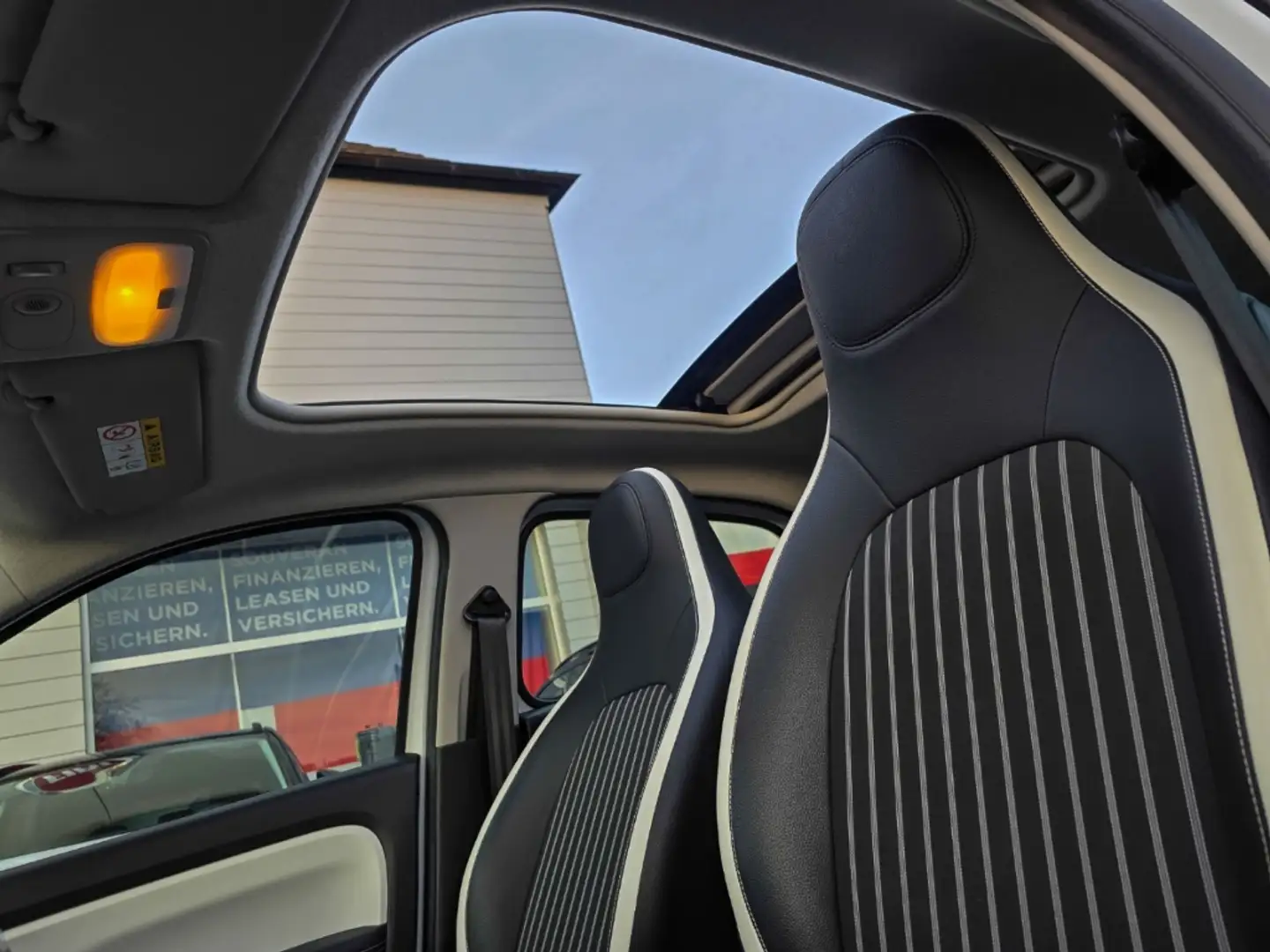 Renault Twingo Intens Electric Faltdach  SHZ Tempomat DAB Weiß - 2