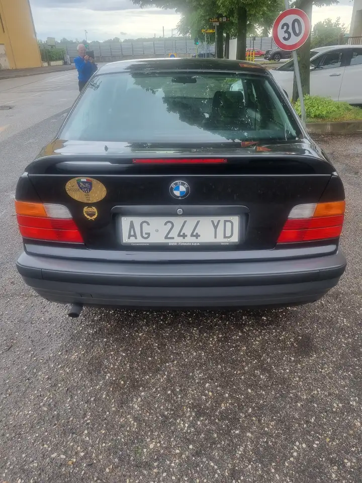 BMW 318i c/airbag cat., foto 6