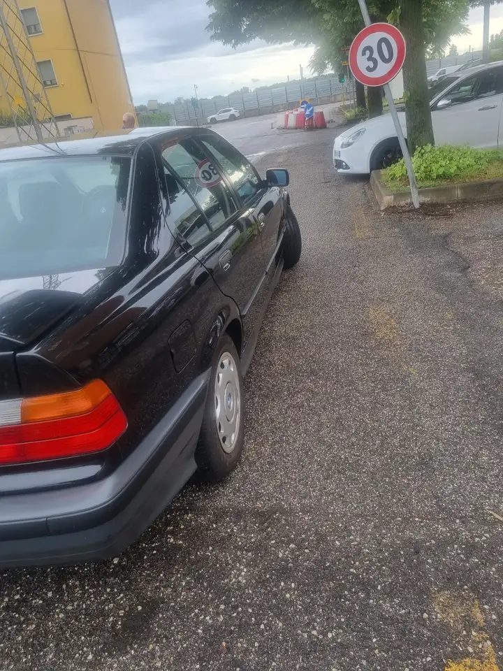 BMW 318i c/airbag cat., foto 9