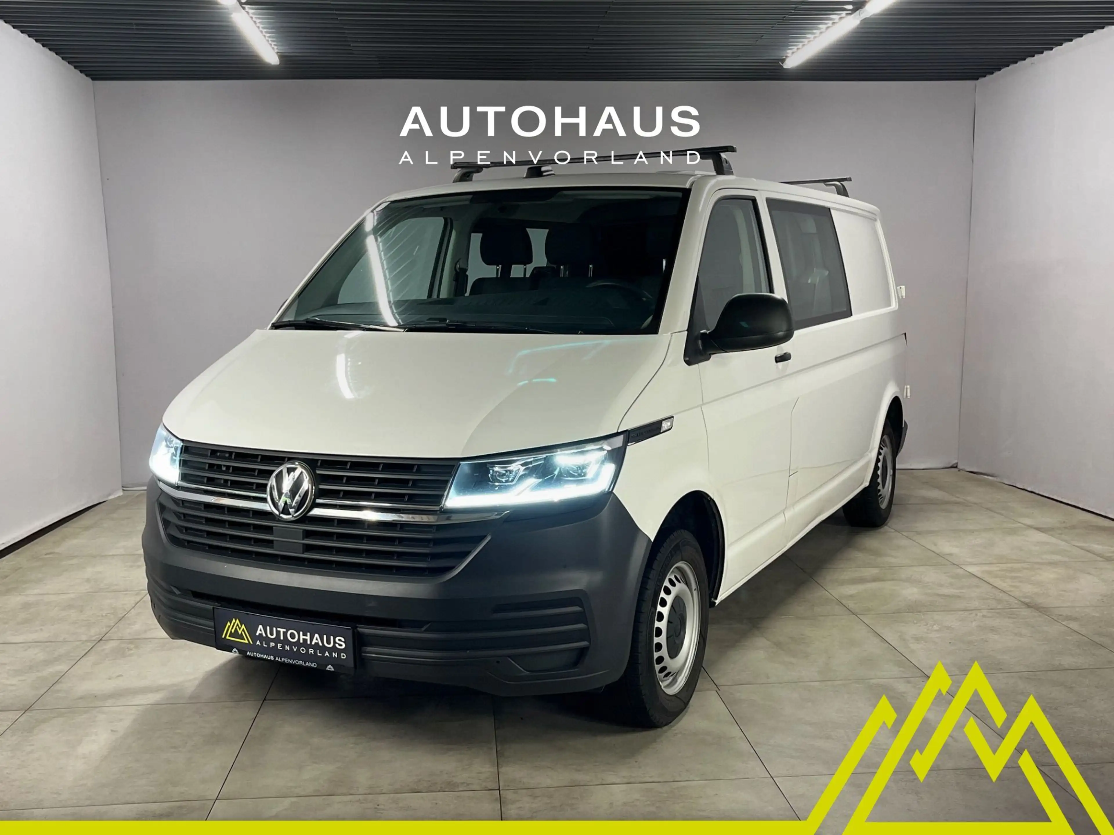 Volkswagen T6.1 Transporter T6.1 2.0 TDI Kasten lang L2H1 ***6-Sitze | AHK***