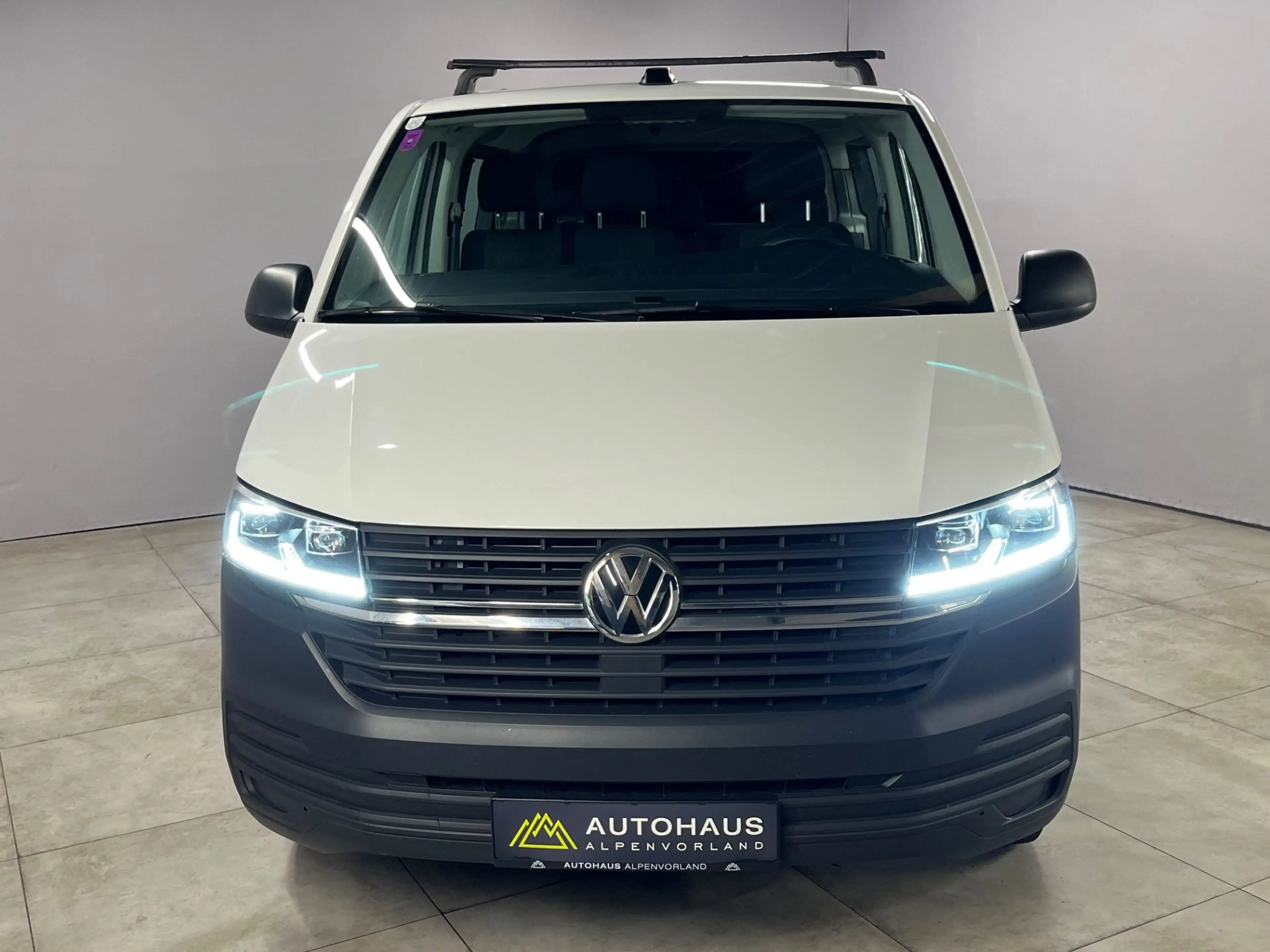 Volkswagen T6.1 Transporter T6.1 2.0 TDI Kasten lang L2H1 ***6-Sitze | AHK*** — photo 3
