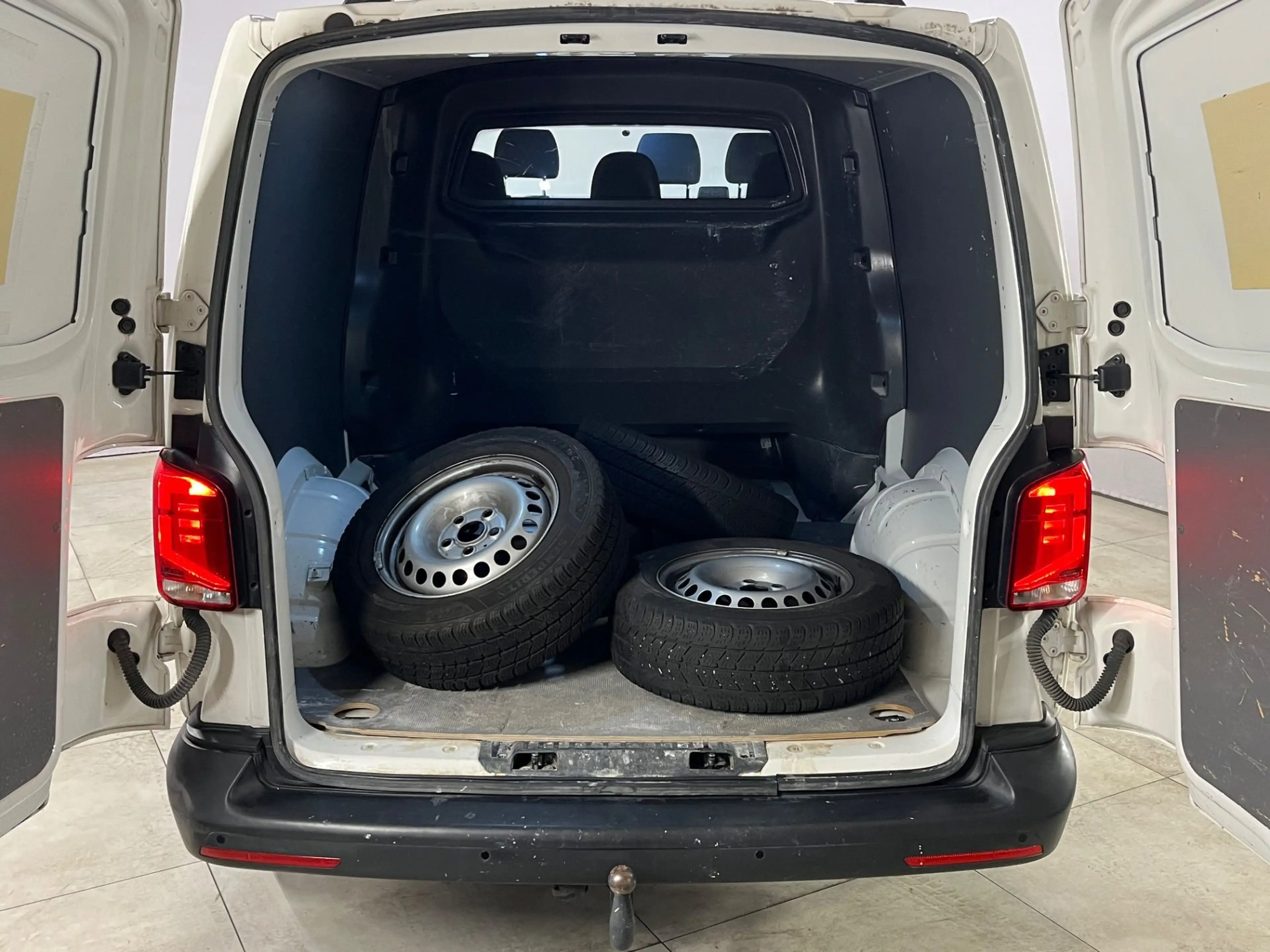 Volkswagen T6.1 Transporter T6.1 2.0 TDI Kasten lang L2H1 ***6-Sitze | AHK*** — photo 14