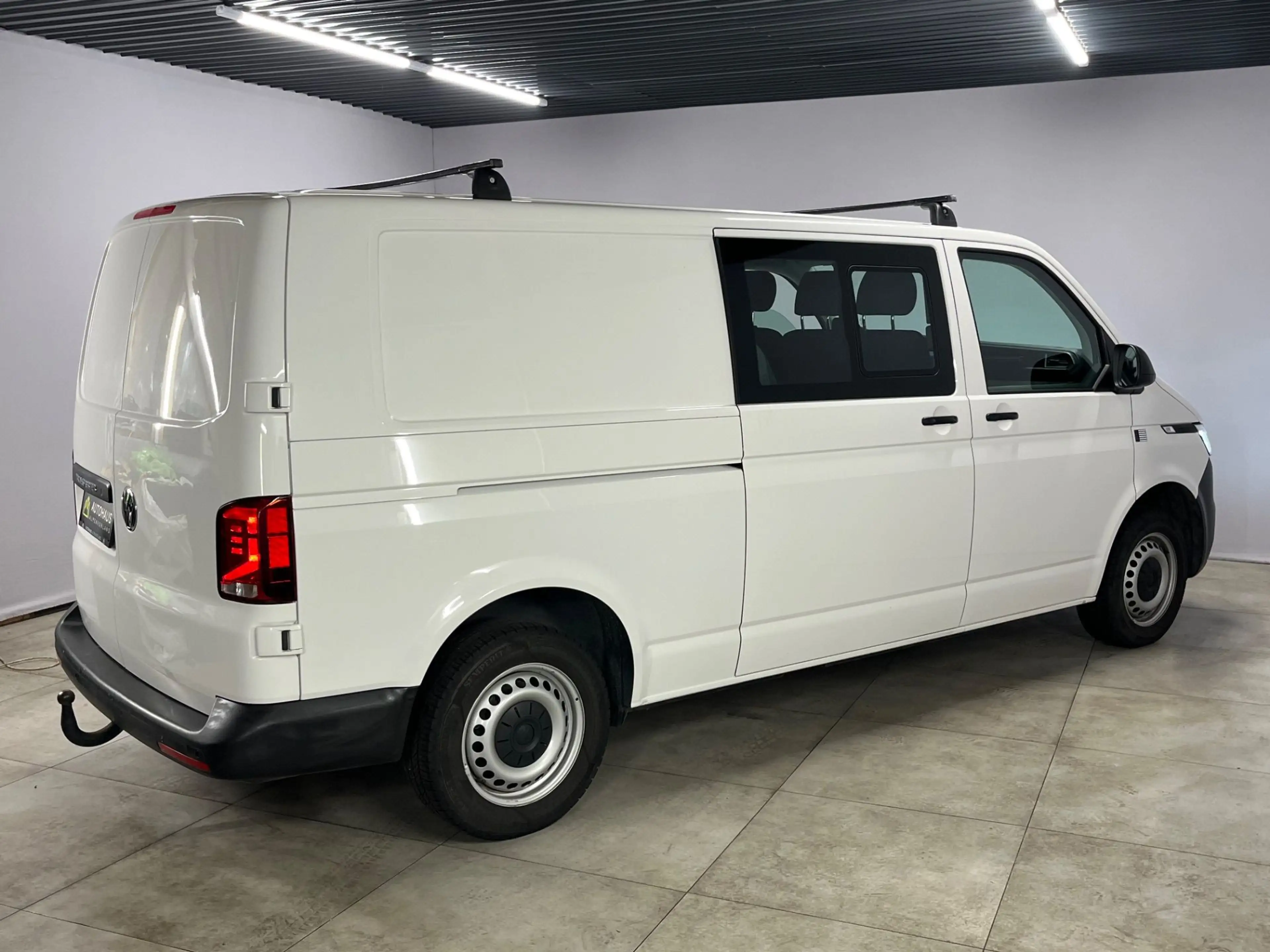 Volkswagen T6.1 Transporter T6.1 2.0 TDI Kasten lang L2H1 ***6-Sitze | AHK*** — photo 8