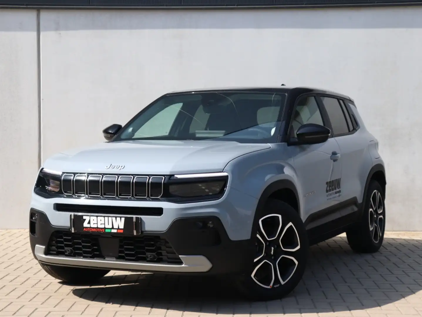 Jeep Avenger 1.2 e-Hybrid Summit | Pano | Navi | JBL | Camera | Gris - 2