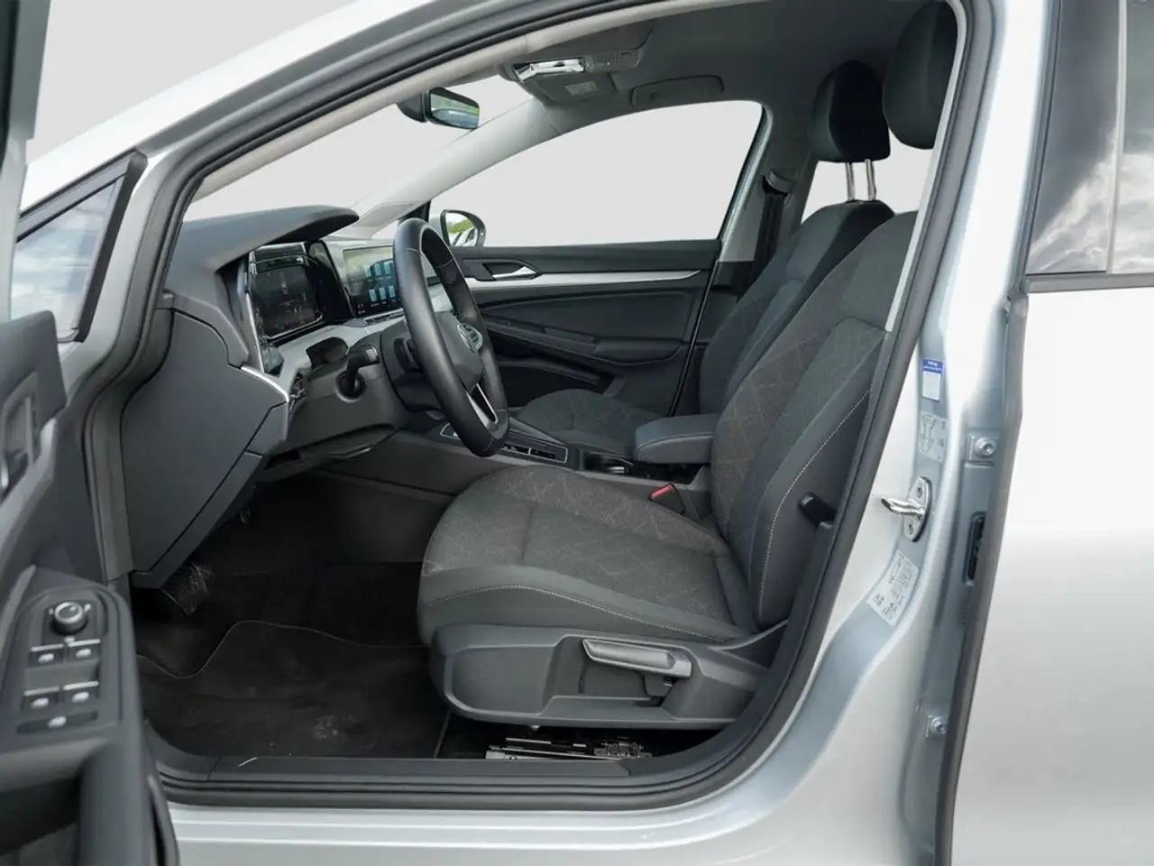 Volkswagen Golf VIII 2.0 TDI DSG Life Navi/RFK/LED 15