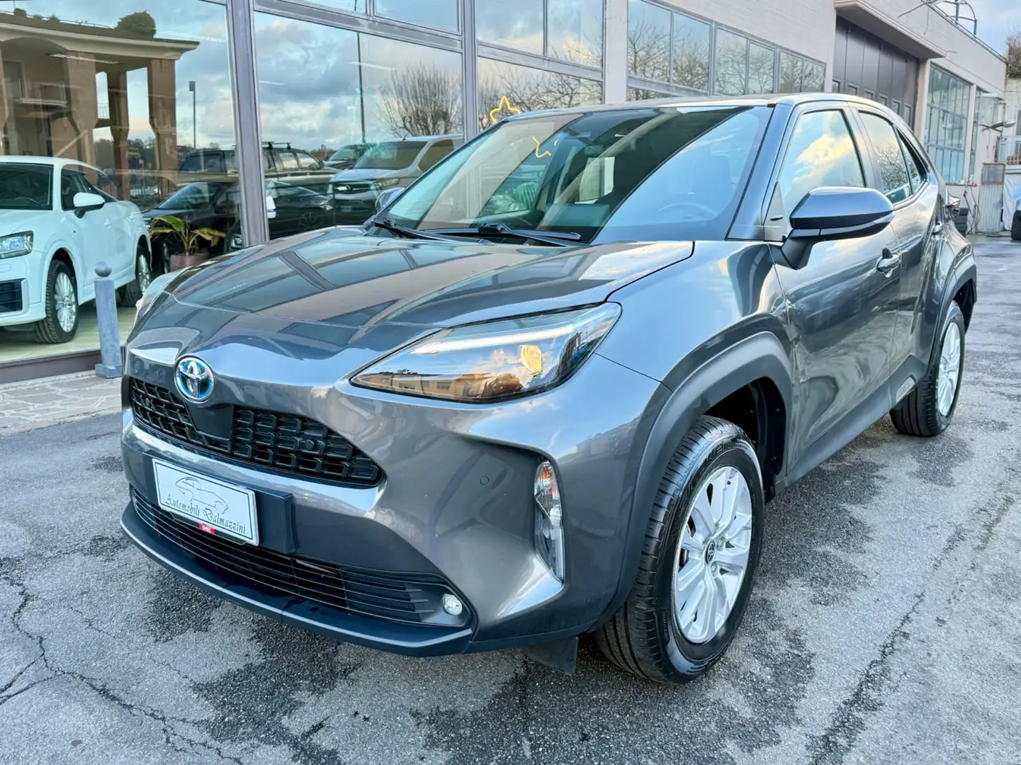 Toyota Yaris Cross Yaris Cross 1.5 Hybrid 5p. E-CVT Business Grigio - 2