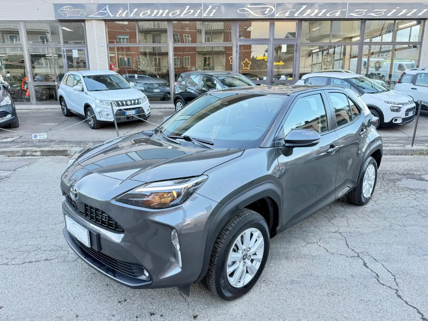 Toyota Yaris Cross Yaris Cross 1.5 Hybrid 5p. E-CVT Business Grigio - 1