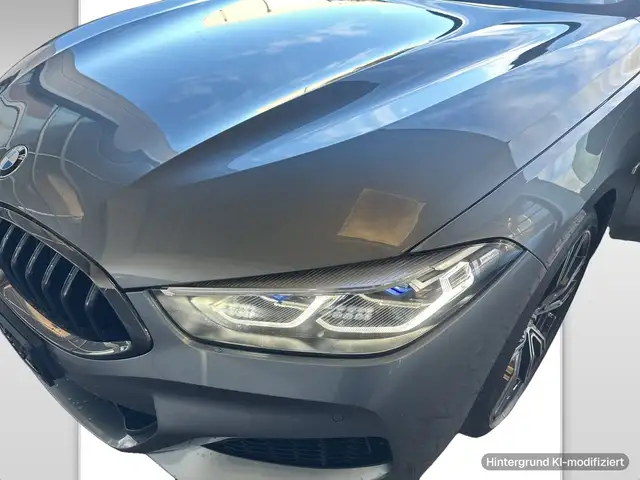 BMW 8 Series view 11