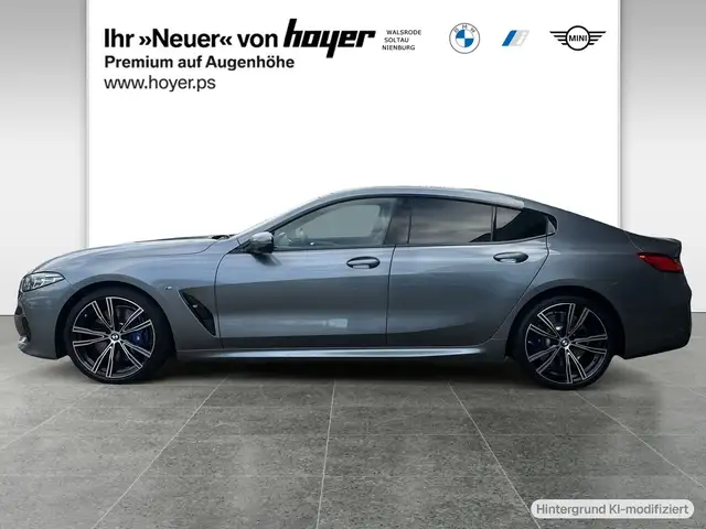 BMW 8 Series view 3