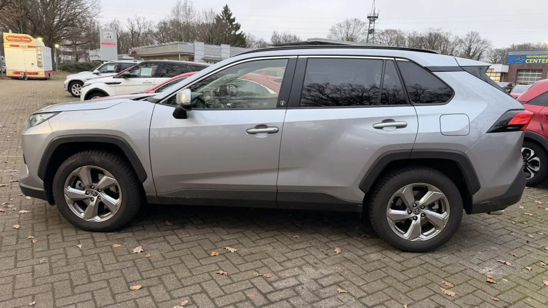 Toyota RAV 4 2.5 4x2 Hybrid Team Deutschland Silber - 2