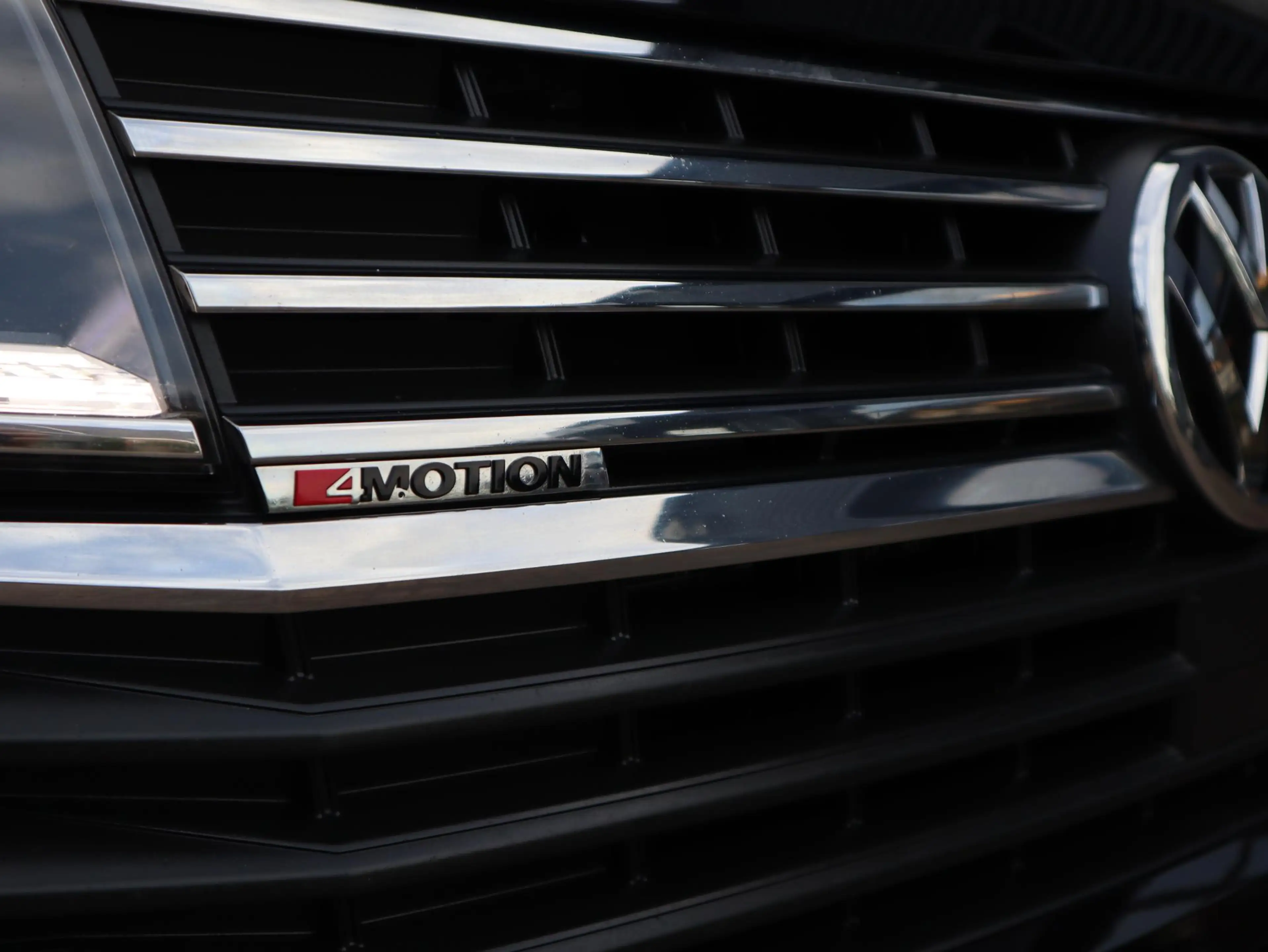 Volkswagen T6.1 Transporter Caravelle 2.0 TDI 199pk Euro 6 - 4Motion - DC 5 Pe — photo 9