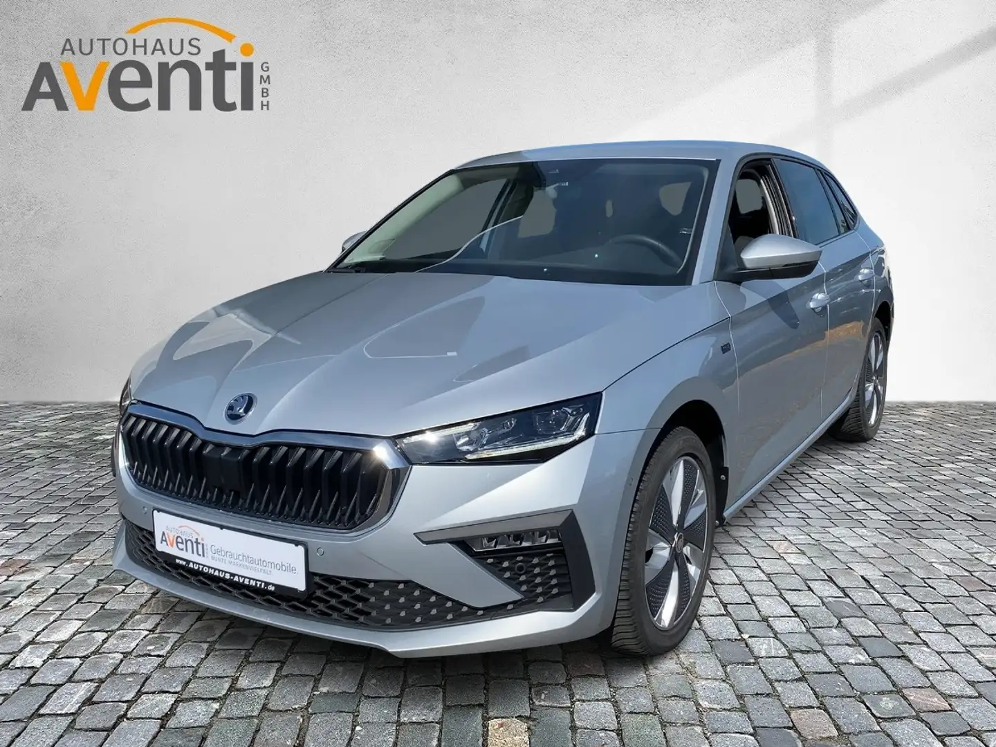 Skoda Scala Drive *DSG*ACC*AHK*LED*Navi*SpurH+SpurW* Silber - 2