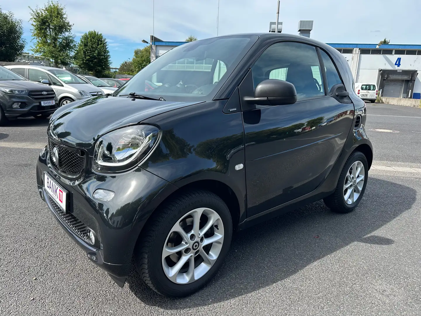 smart forTwo smart fortwo coupe coupe passion Schwarz - 1