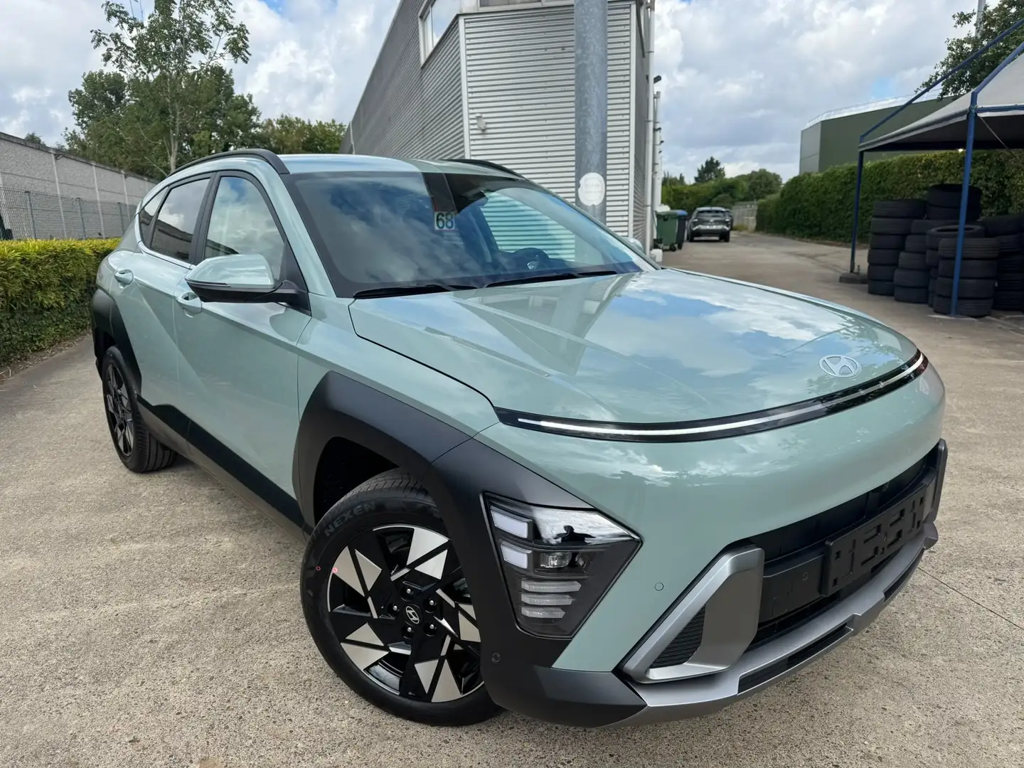 Hyundai KONA 1.6 GDi HEV Shine DCT Vert - 1