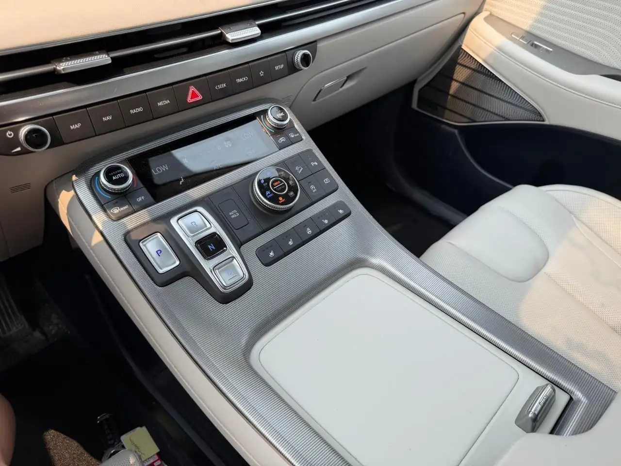 Hyundai PALISADE снимка Hyundai PALISADE