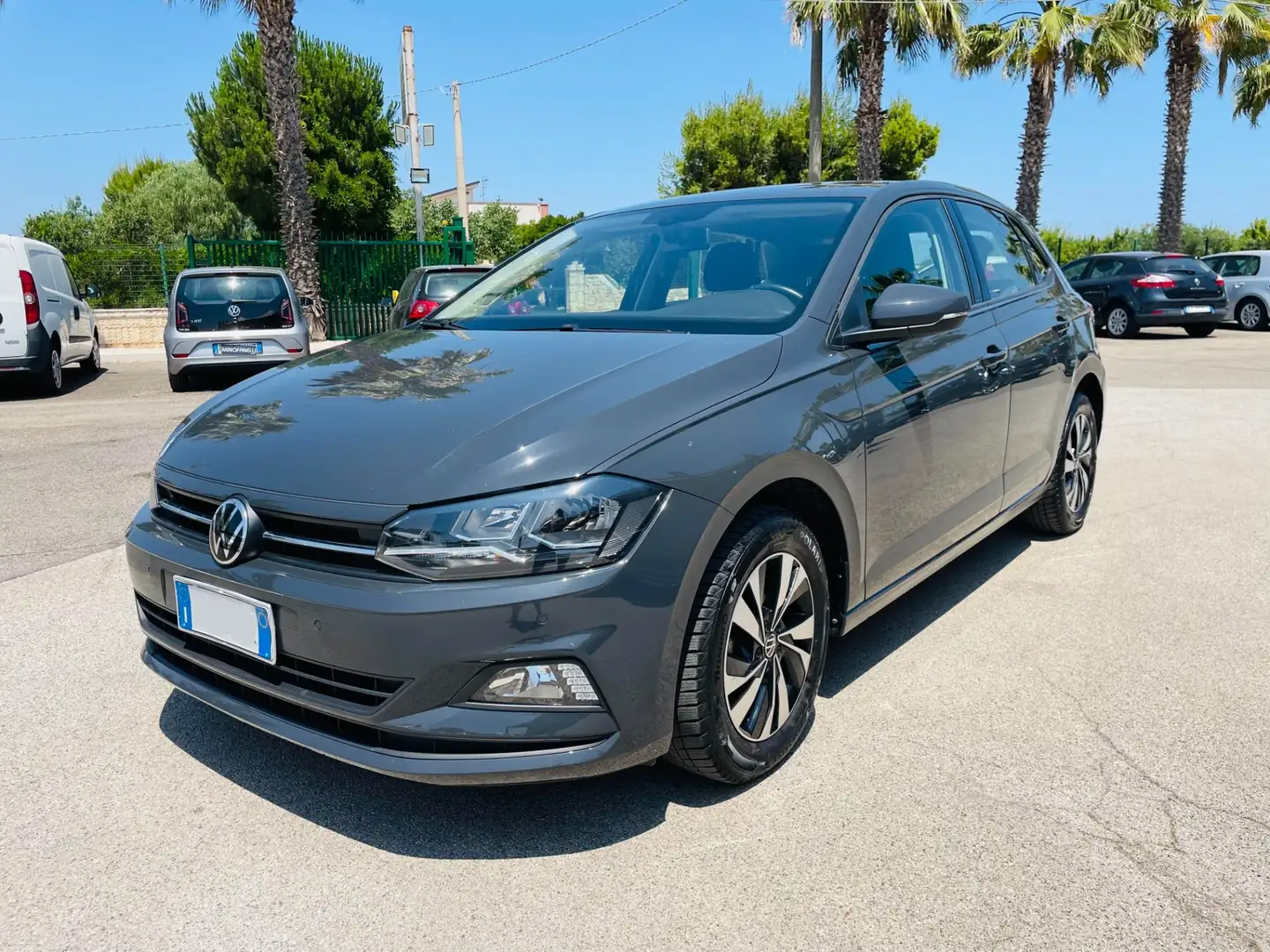 Volkswagen Polo 1.0 TSI 110 CV 5p. Highline BlueMotion Technology Grigio - 1