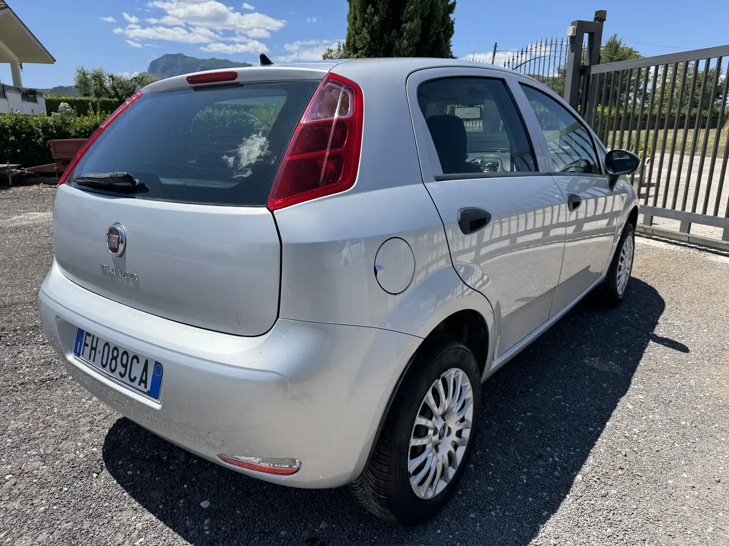 Fiat Punto 5p 1.4 Lounge s&s E6 - 2