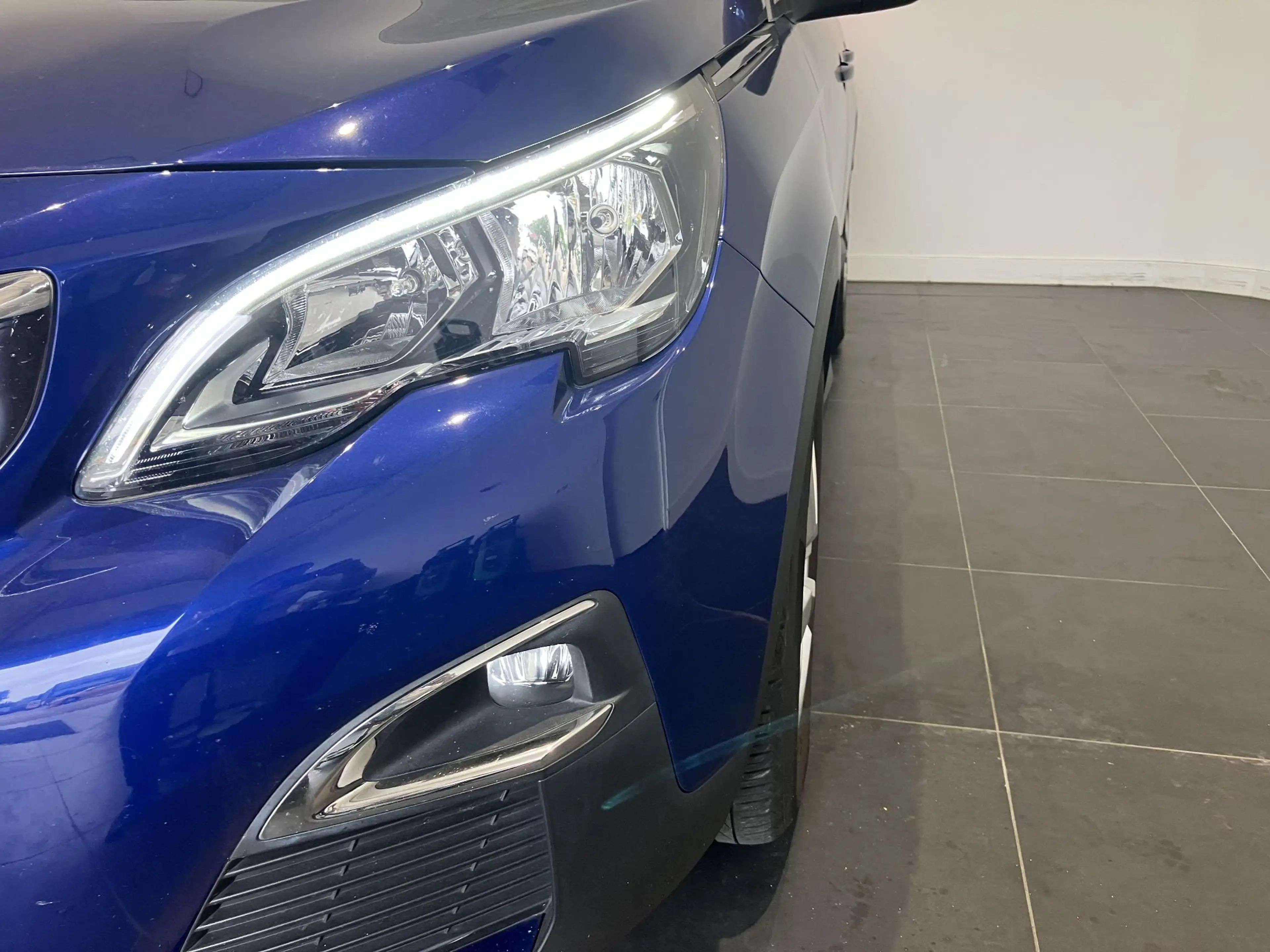Peugeot 3008 1.2 PureTech Blue Lease Executive — photo 5