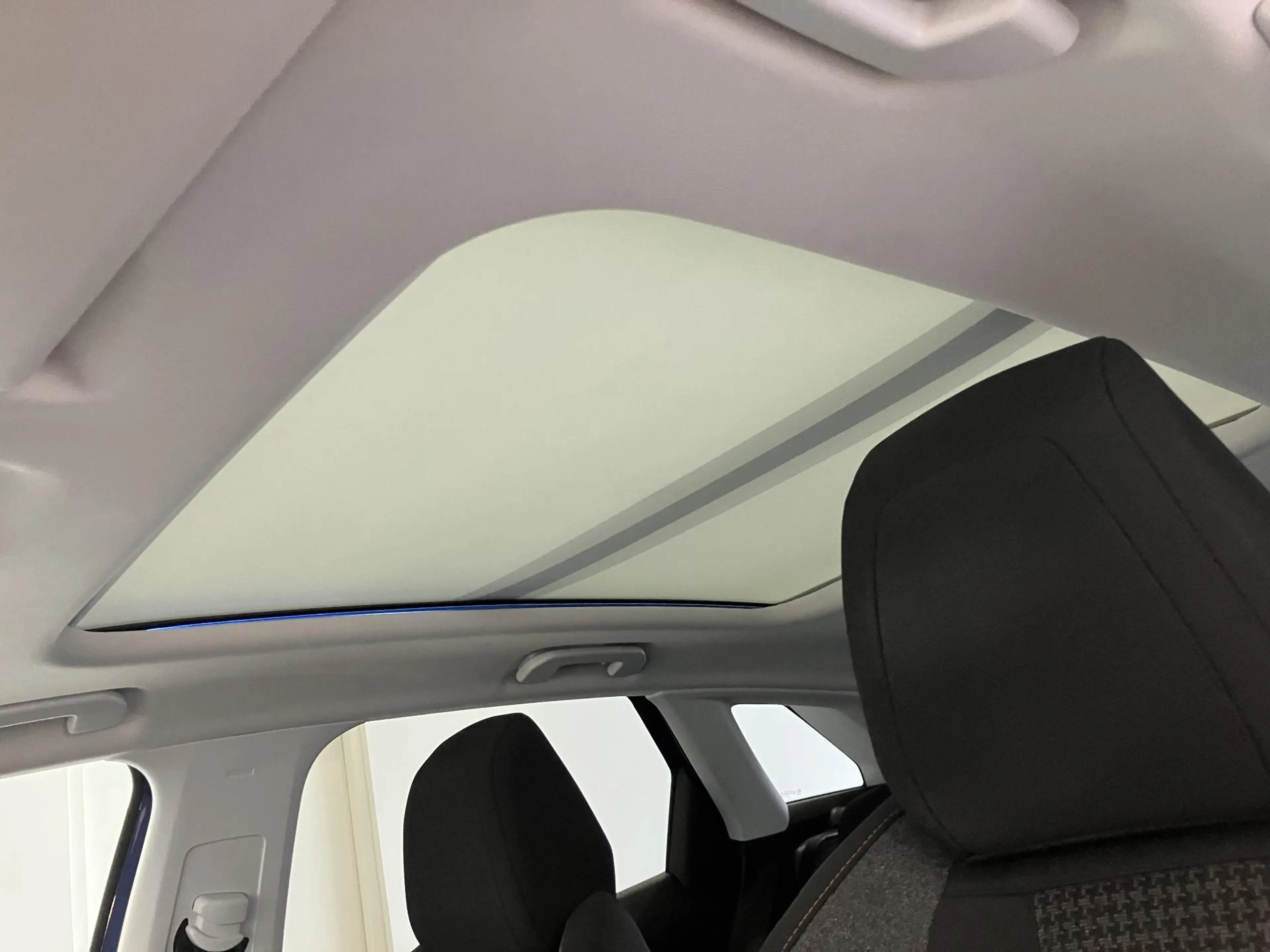 Peugeot 3008 1.2 PureTech Blue Lease Executive — photo 11