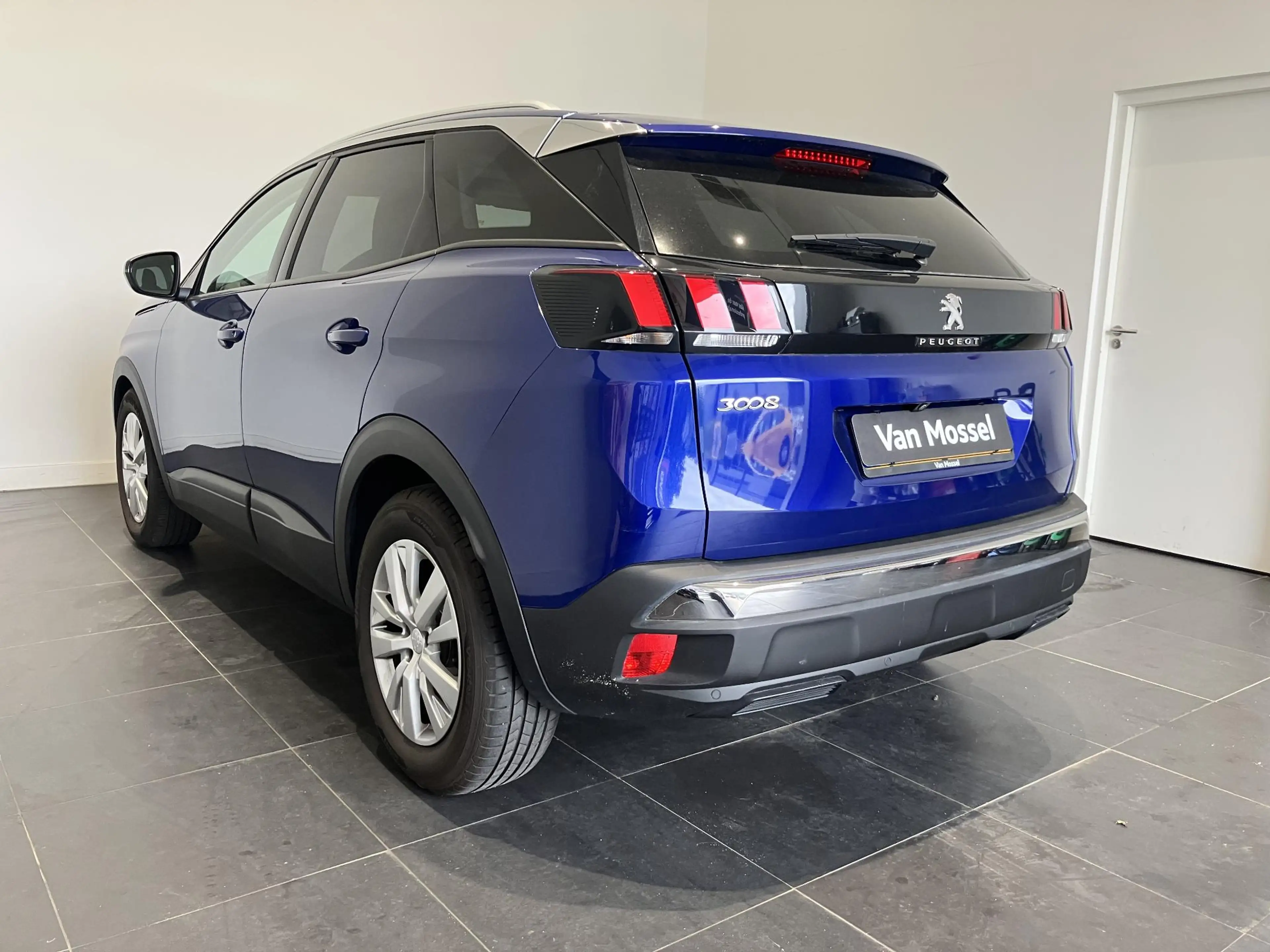 Peugeot 3008 1.2 PureTech Blue Lease Executive — photo 8