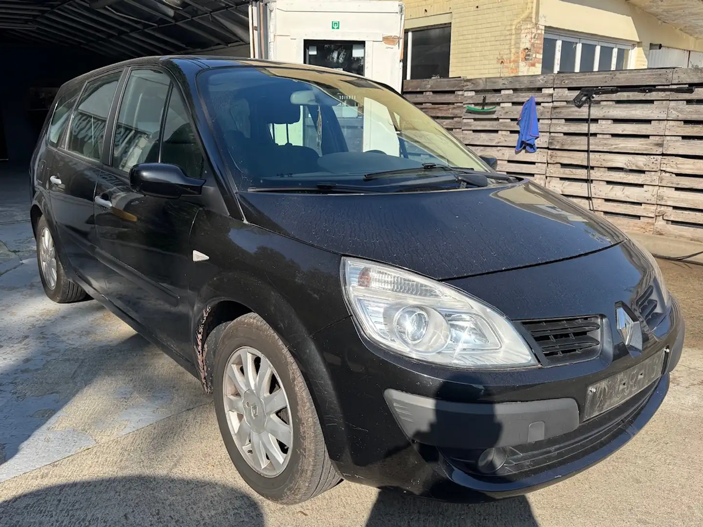 Renault Grand Scenic 1.9dCi 7 PLACES MARCHAND OU EXPORT Noir - 2