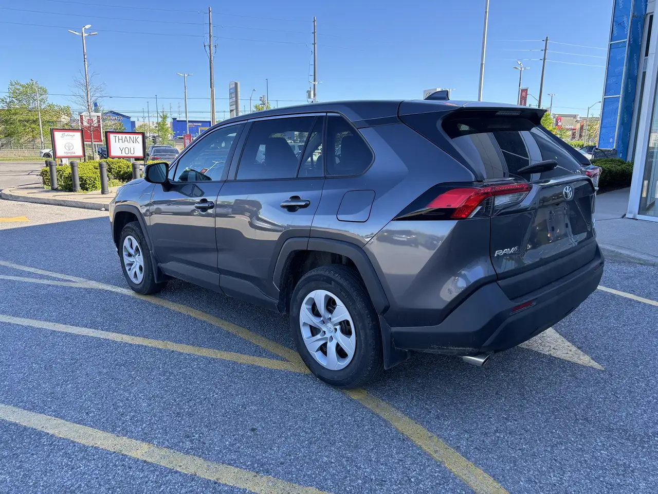 Toyota RAV 4 снимка Toyota RAV 4