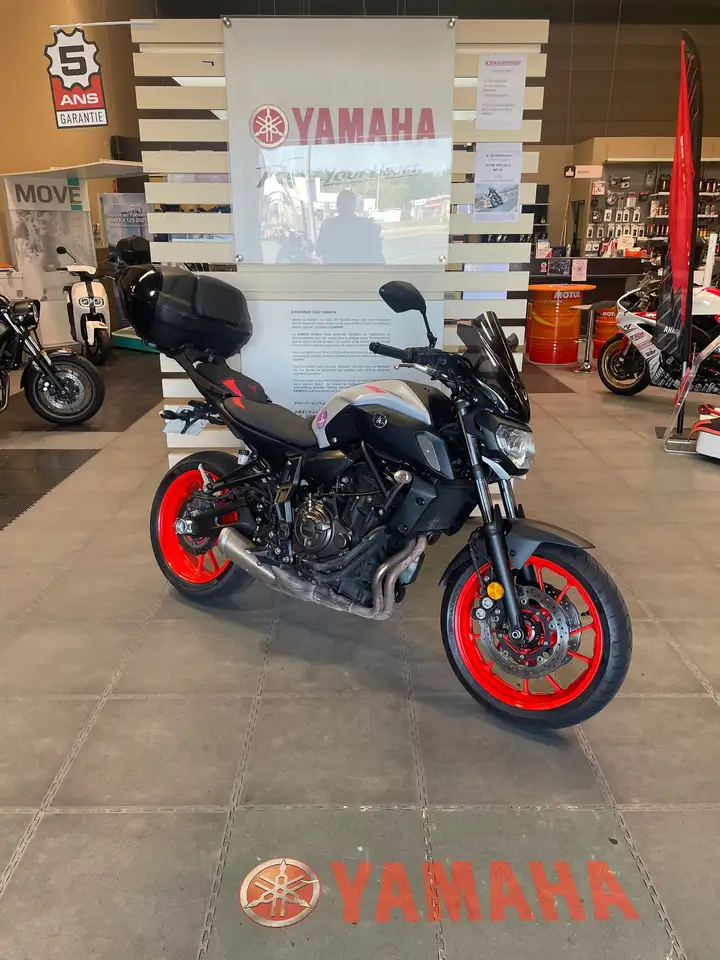 Yamaha MT-07