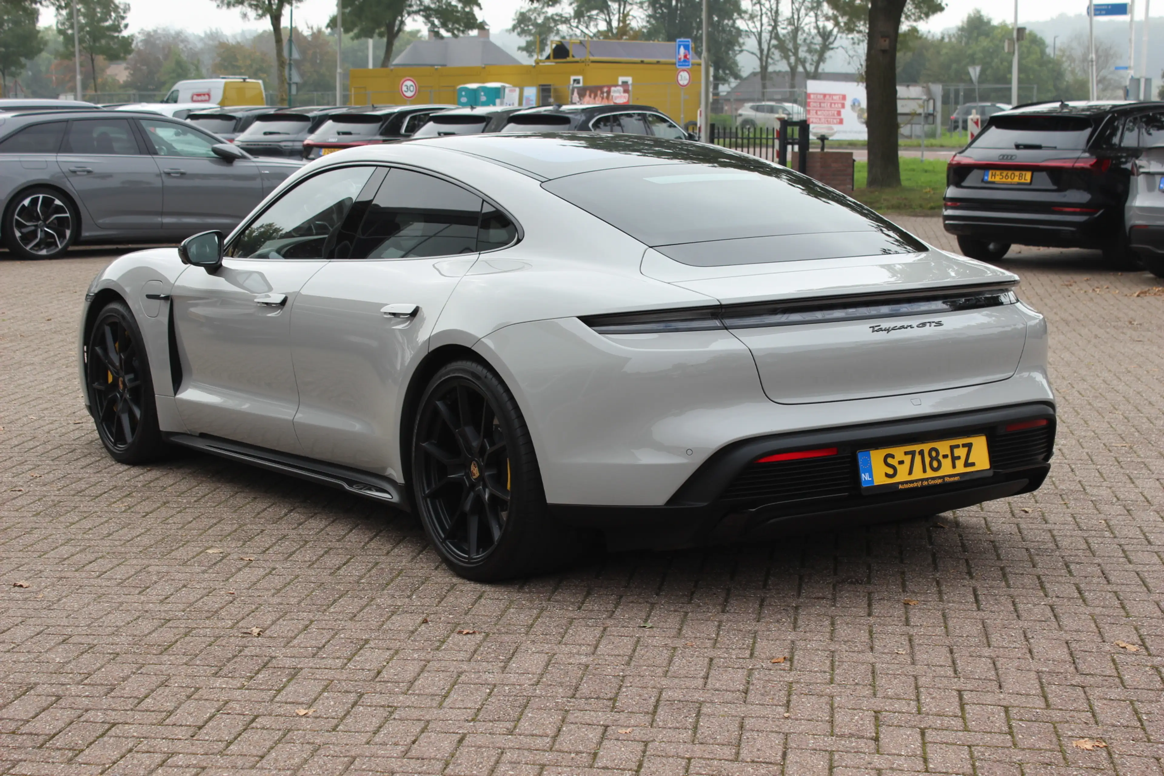 Porsche Taycan GTS 93 kWh / SoH 89,2% / Keramisch / Panoramadak / — photo 4