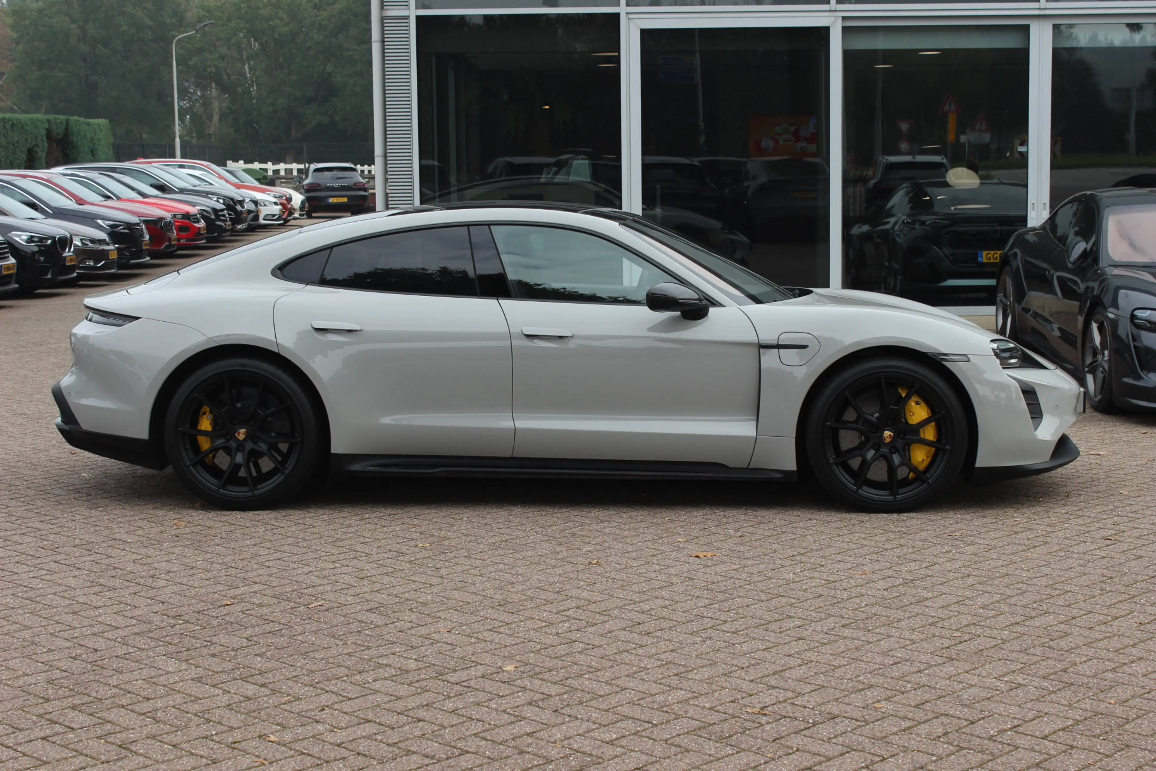 Porsche Taycan GTS 93 kWh / SoH 89,2% / Keramisch / Panoramadak / — photo 6