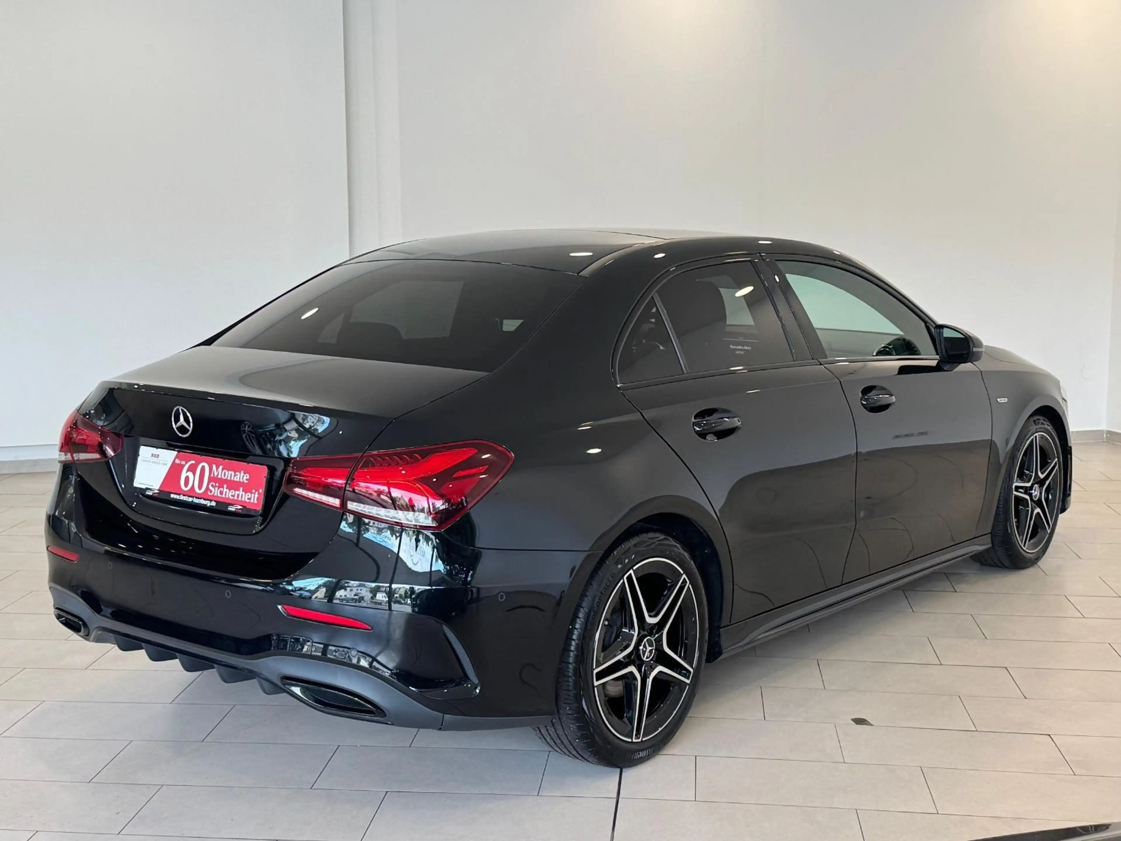Mercedes-Benz A 200 Lim. Edition AMG-Line|PANO|KAMERA|AMBIENTE — photo 7