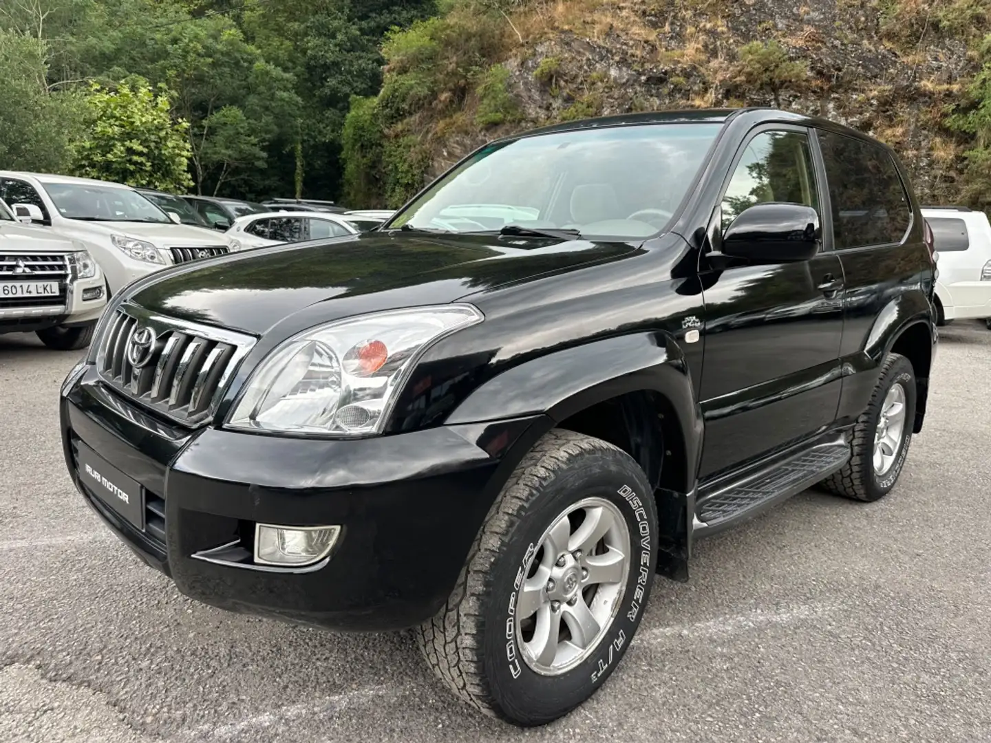 Toyota Land Cruiser D-4D VX Negro - 2