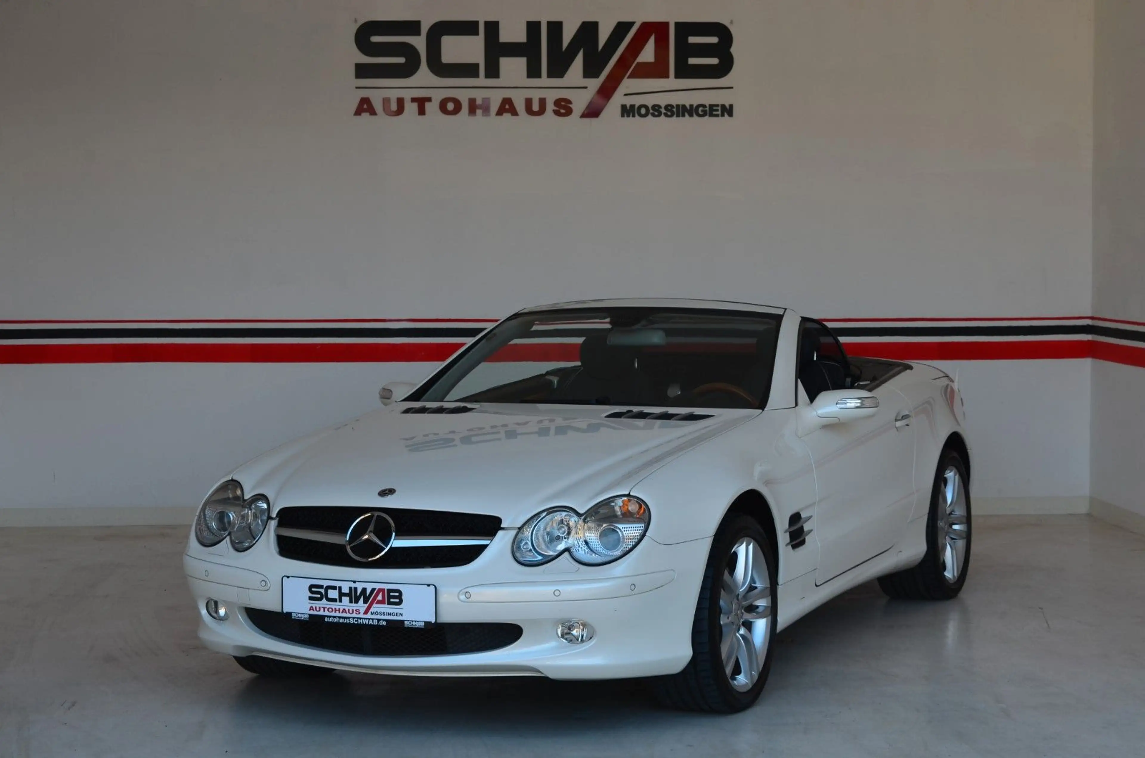 Mercedes-Benz SL 500 AMG | Designo | BOSE | Sehr Gepflegt — photo 40