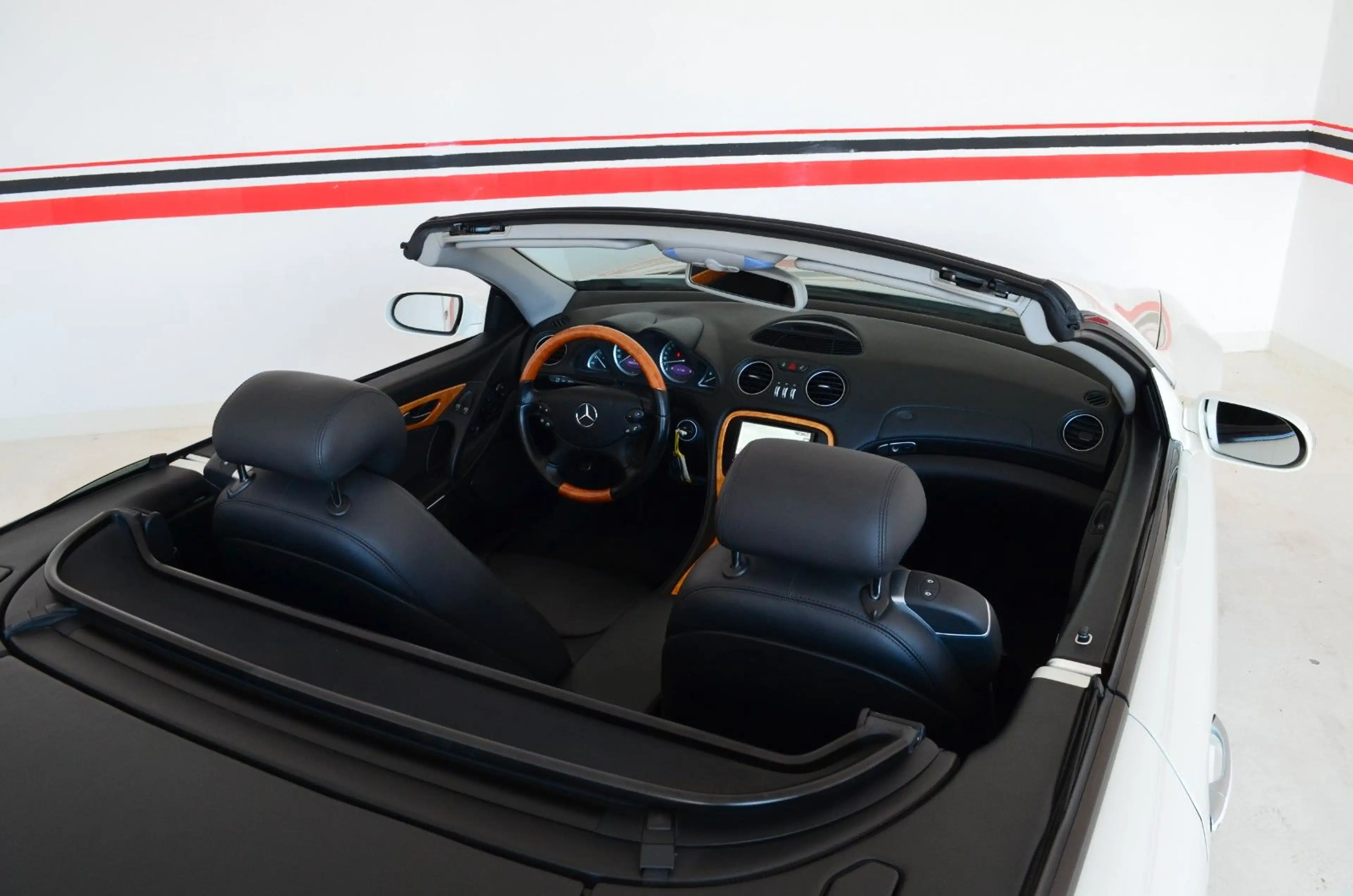 Mercedes-Benz SL 500 AMG | Designo | BOSE | Sehr Gepflegt — photo 14